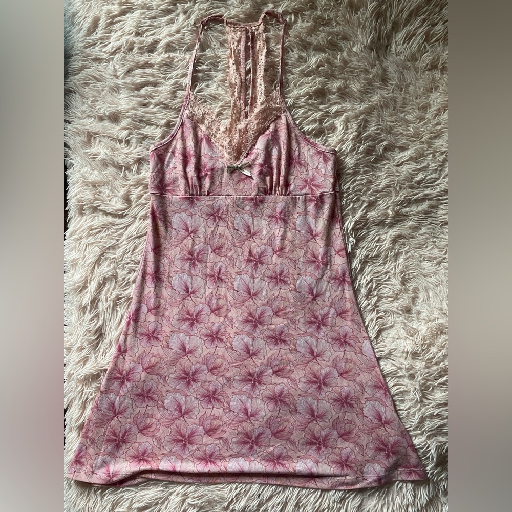 Women’s night gown